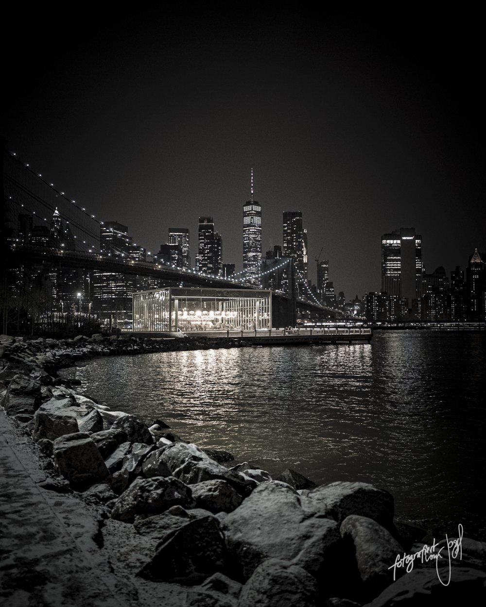 Lichtpunkt am Wasser